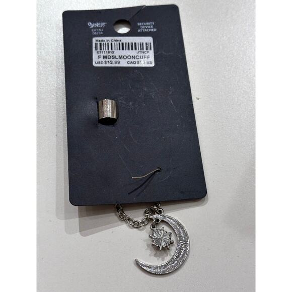BodyRage Ear Cuff with Moon NWT - Picture 2 of 4